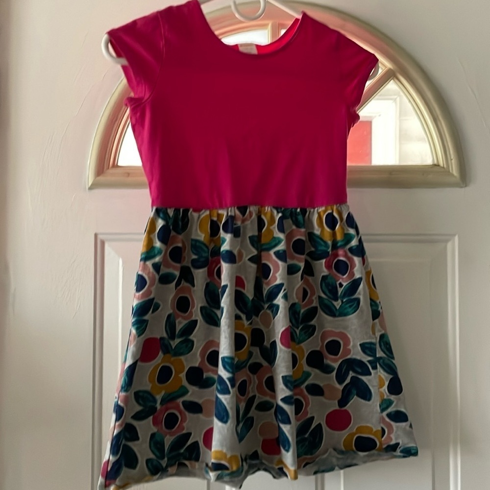 Girls dress